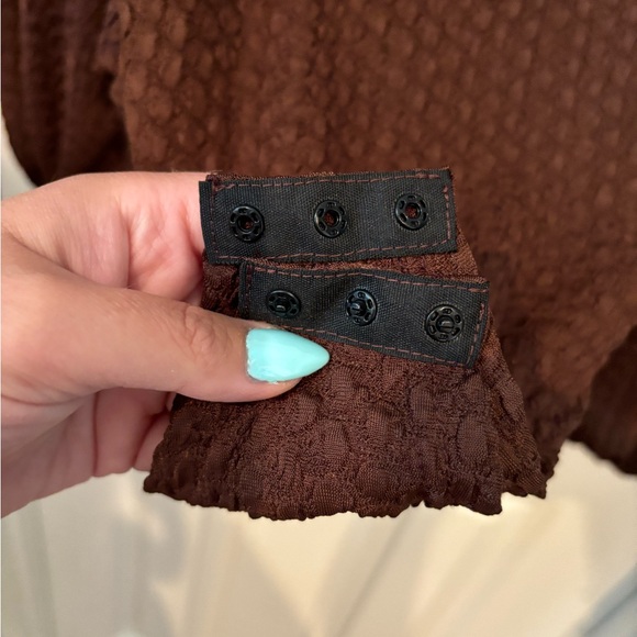 Textured Long Sleeve Bodysuit - Picture 5 of 7